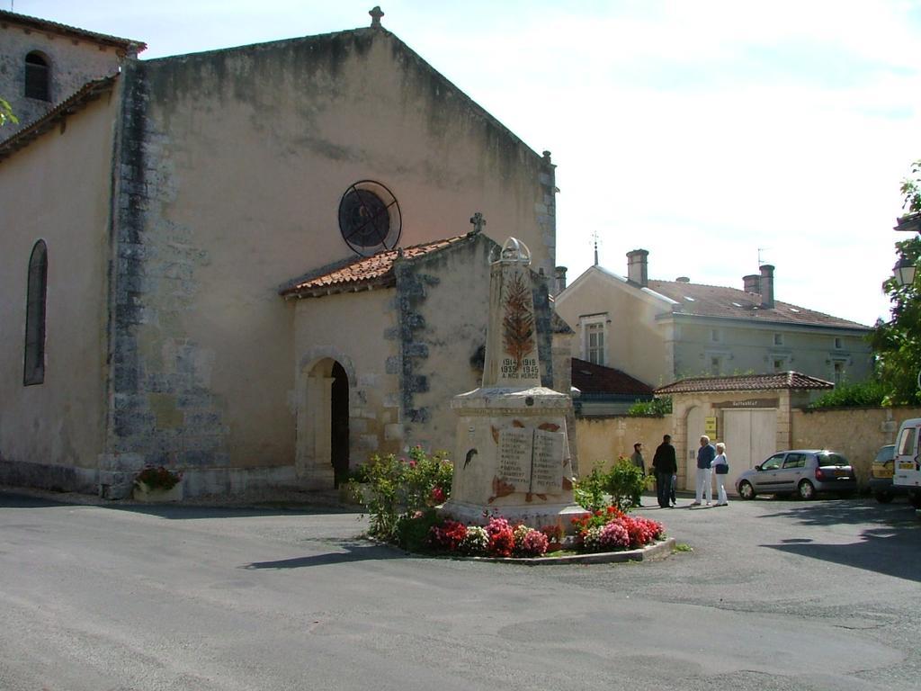 Le Petit Lavoir Saint-Paul-Lizonne Exteriér fotografie